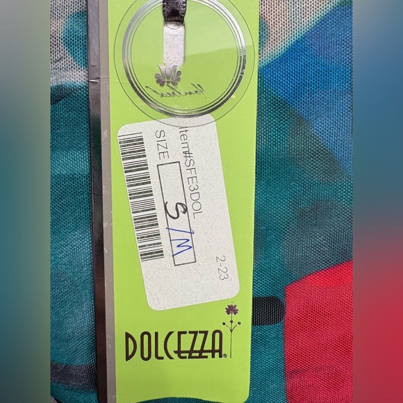 Vibrant Multicolor Button-Up Blouse - Picture 3 of 4